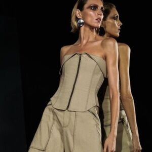 RARE Zara TOPSTITCHED ZIPPER BUSTIER Size Medium New without Tags